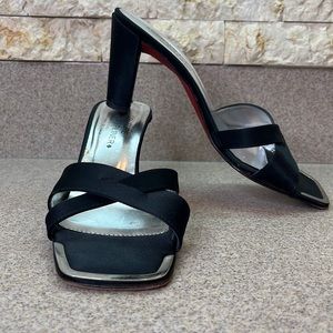 Couture Donald J Pliner Black/Silver slip on open toe Heels Women’s Size 9M